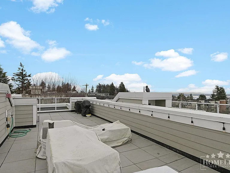 1321 Fir St #2 — Photo 23