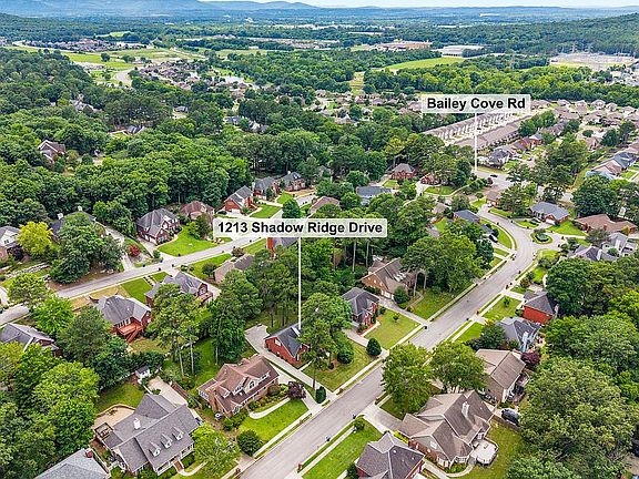 4th image of 1213 Shadow Ridge Dr SE