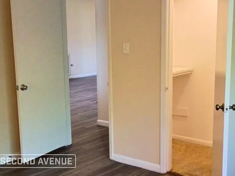 7035 Shady Arbor Ln — Photo 5