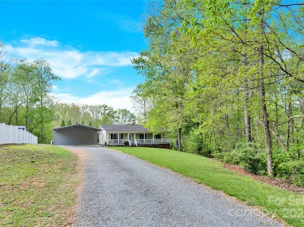 2315 Collins Dr, Albemarle, NC 28001