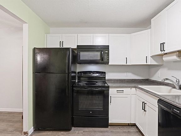 2nd image of 491 W Central St APT D2
