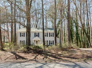 2308 Loch Braemar Dr, North Chesterfield, VA 23236