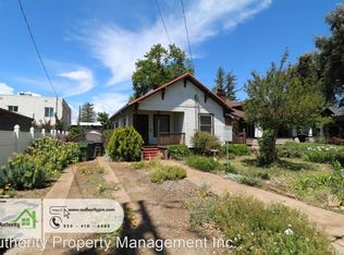 1348 Trinity St, Redding, CA 96001