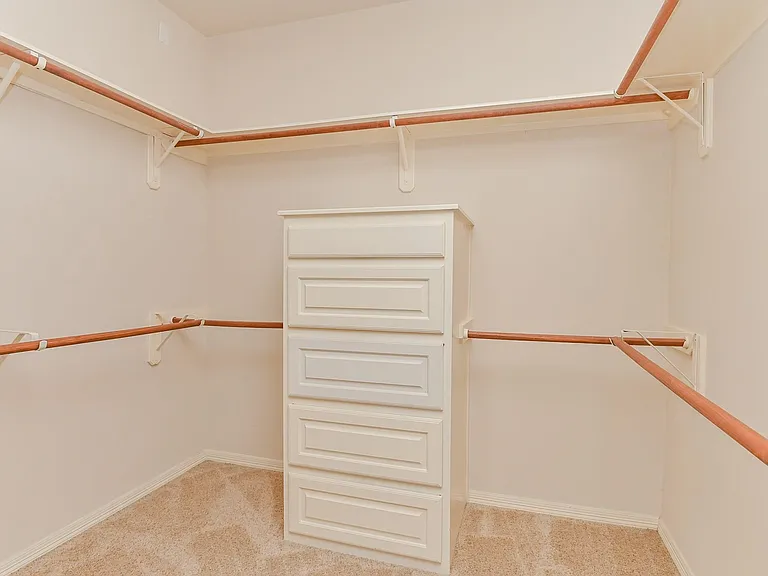 1126 Sopris Dr — Photo 24