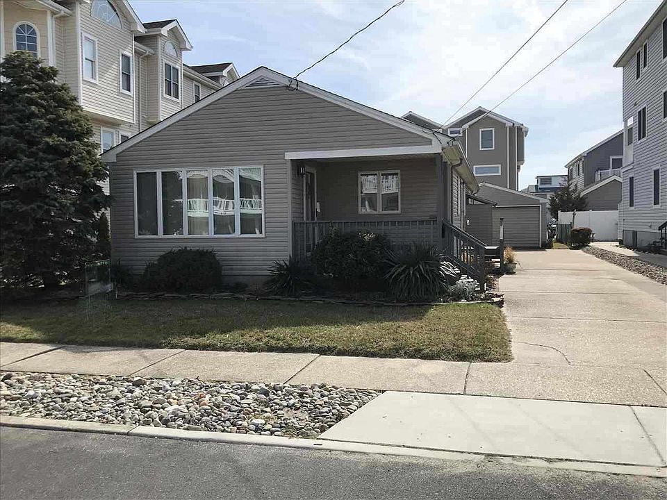 1st image of 122 78th St