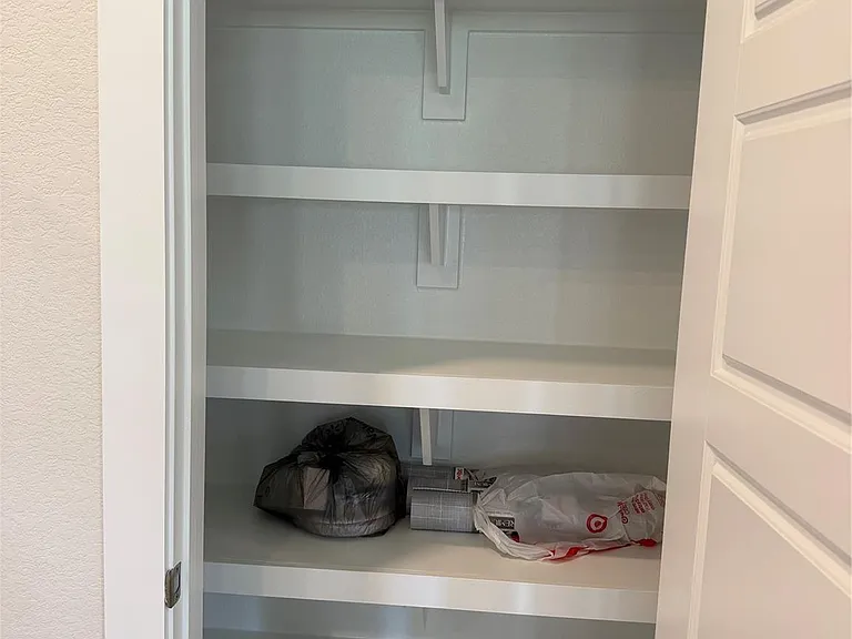 6816 Hart Oak Dr — Photo 12