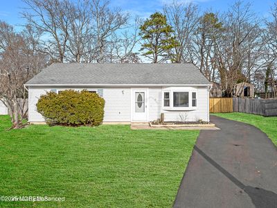 5 Hull Court, Barnegat, NJ, 08005
