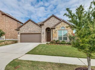 2109 Skysail Ln, Denton, TX 76210