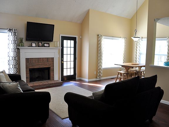2nd image of 305 Westminister Village Blvd