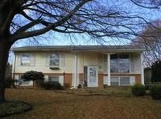 213 Seybert Ave, Waynesboro, VA 22980