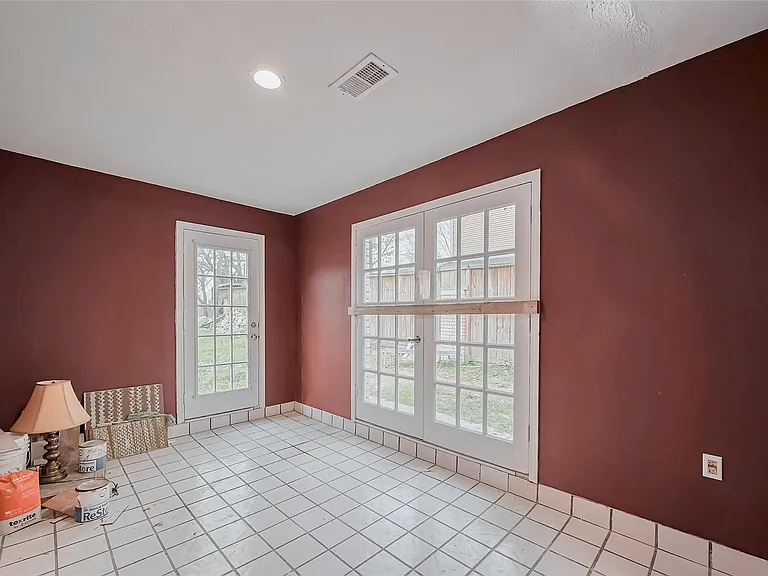 4015 Black Locust Dr — Photo 16