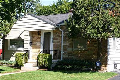 1st image of 2617 W Mountain Ave