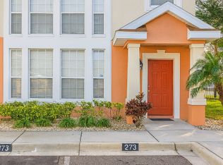 273 Alexander Woods Dr, Plant City, FL 33563