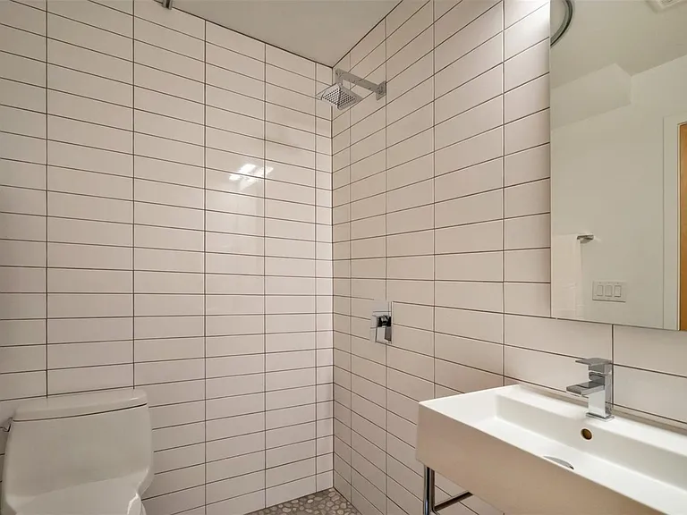 1736 E 17th Ave #101 — Photo 9