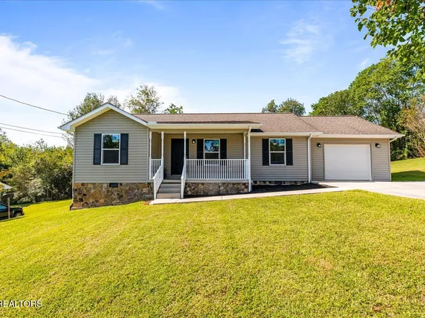 112 Margaret Ln, Jacksboro, TN 37757