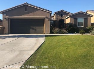 6010 Sapphire Peak Dr, Bakersfield, CA 93313