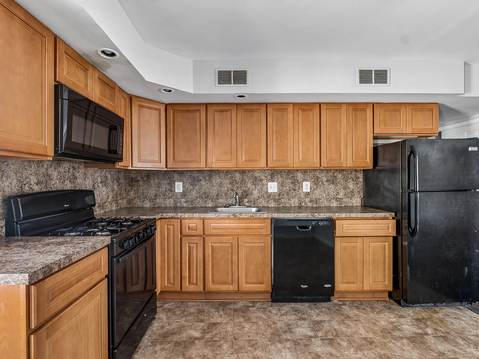 4143 Ridge Ave — Photo 3