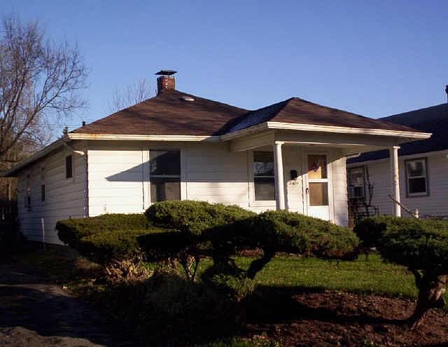 1st image of 3921 N Caroline Ave