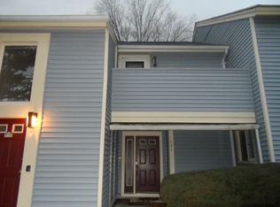 591 Nassau Dr, Springfield, MA 01129