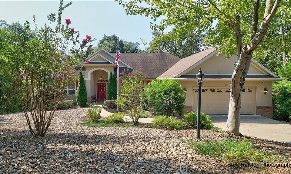1st image of 40 Cheviot Ln