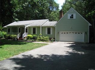 9701 Raven Wing Dr, Chesterfield, VA 23832