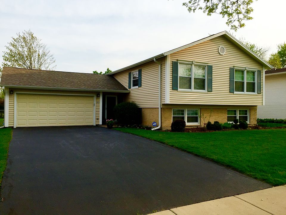 1st image of 107 E Suffield Dr