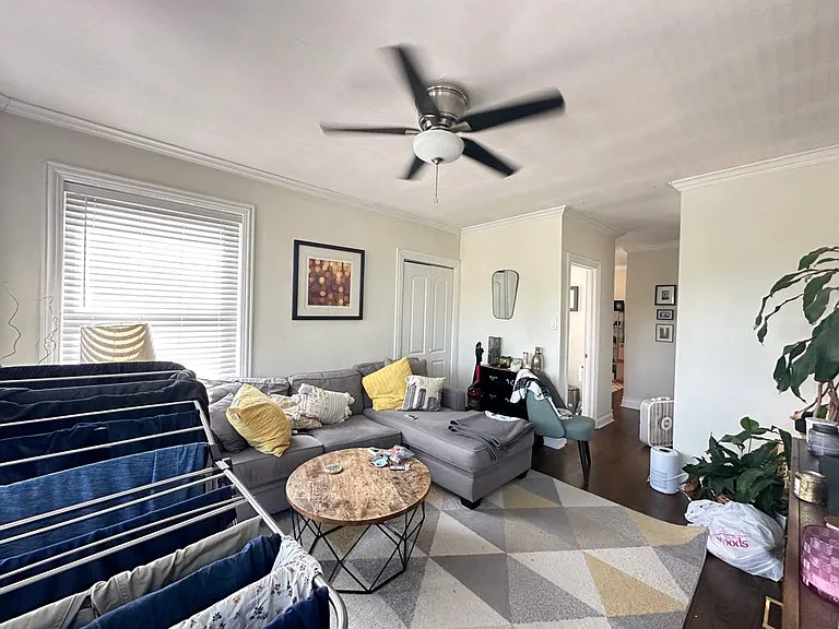 1415 W Hutchinson St #4 — Photo 13