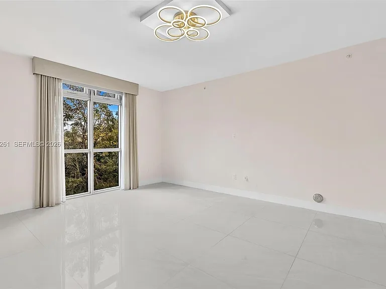 17301 Biscayne Blvd #210 — Photo 18