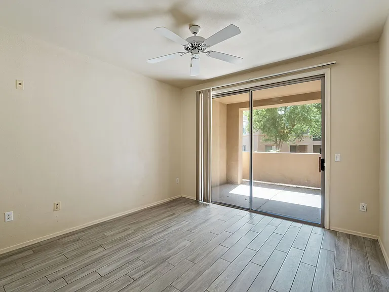 20100 N 78th Pl #1110 — Photo 9