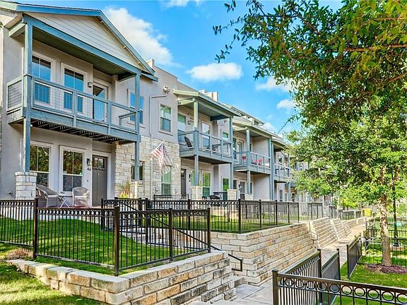 2nd image of 2520 Bluebonnet Ln Unit 46
