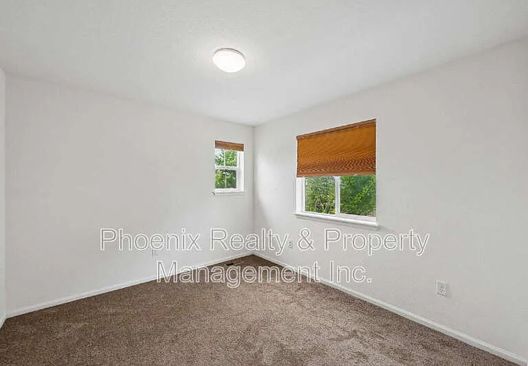 1417 Lander Ln — Photo 10