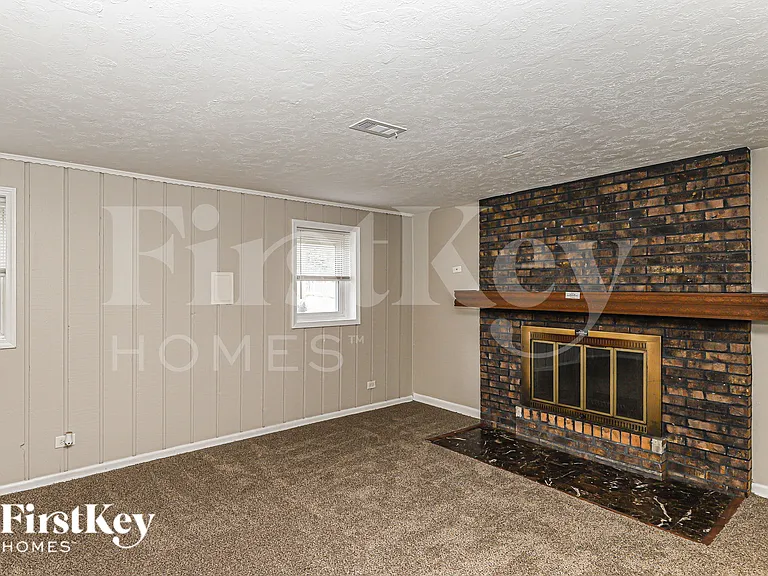 1397 Davine Dr — Photo 8