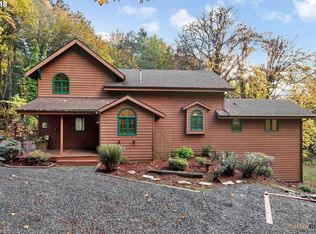 8313 NW Skyline Blvd, Portland, OR 97229