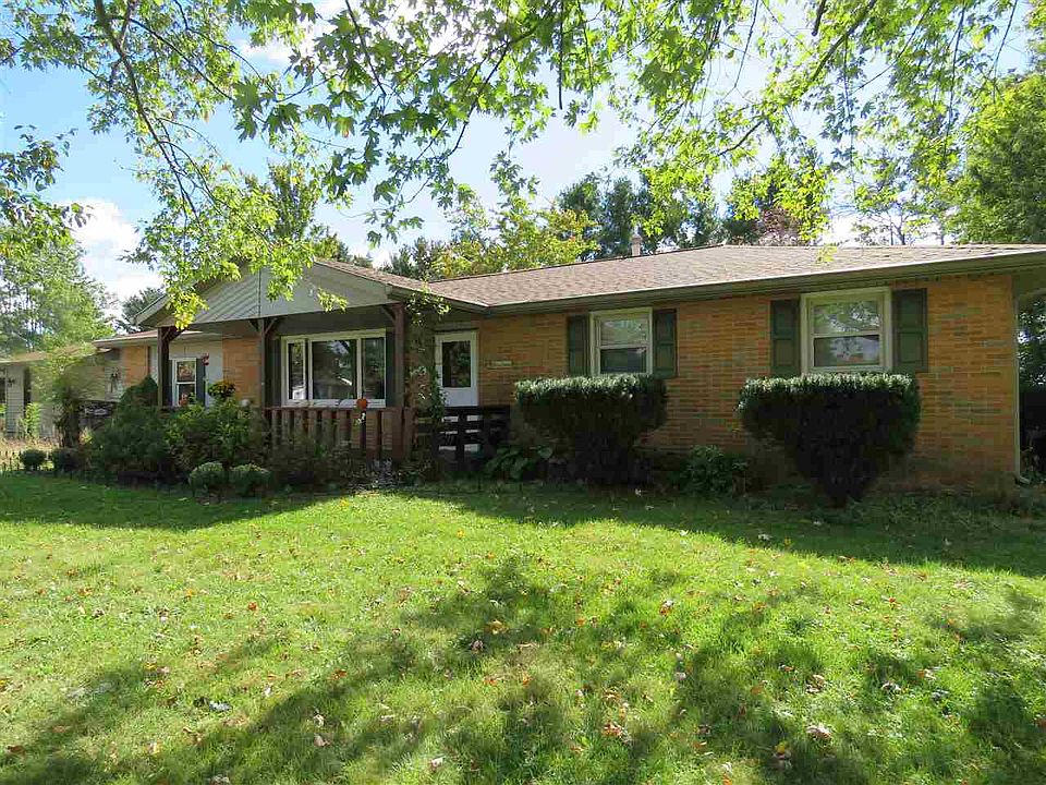 1st image of 4309 E Bluegrass Dr