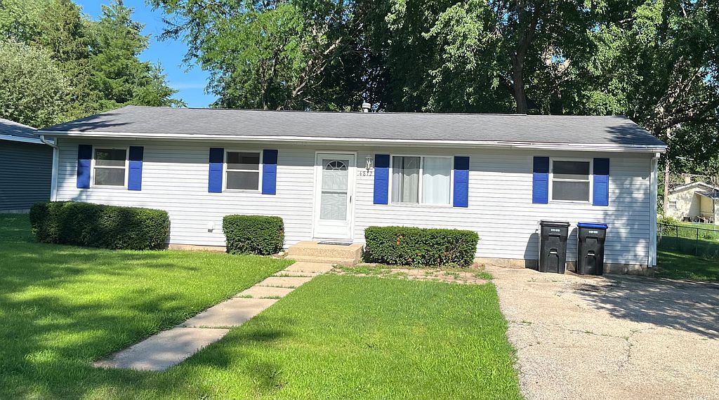 4812 Howard St - Property Image
