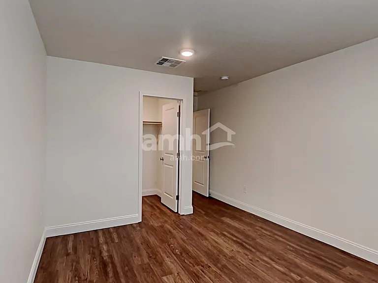 6023 Schmidt St — Photo 24
