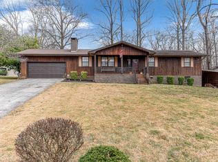 3825 Fairfield Dr, Maryville, TN 37804