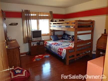 2nd bedroom
						:
						2nd bedroom