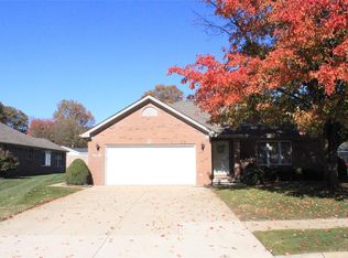 5026 Monticello Dr, Columbus, IN