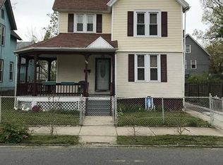 158 Bowles St, Springfield, MA 01109