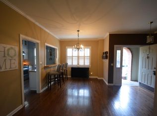 202 Westchase Dr, Nashville, TN 37205