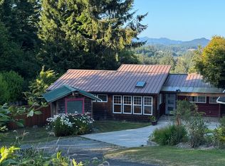 35455 10th St, Nehalem, OR 97131