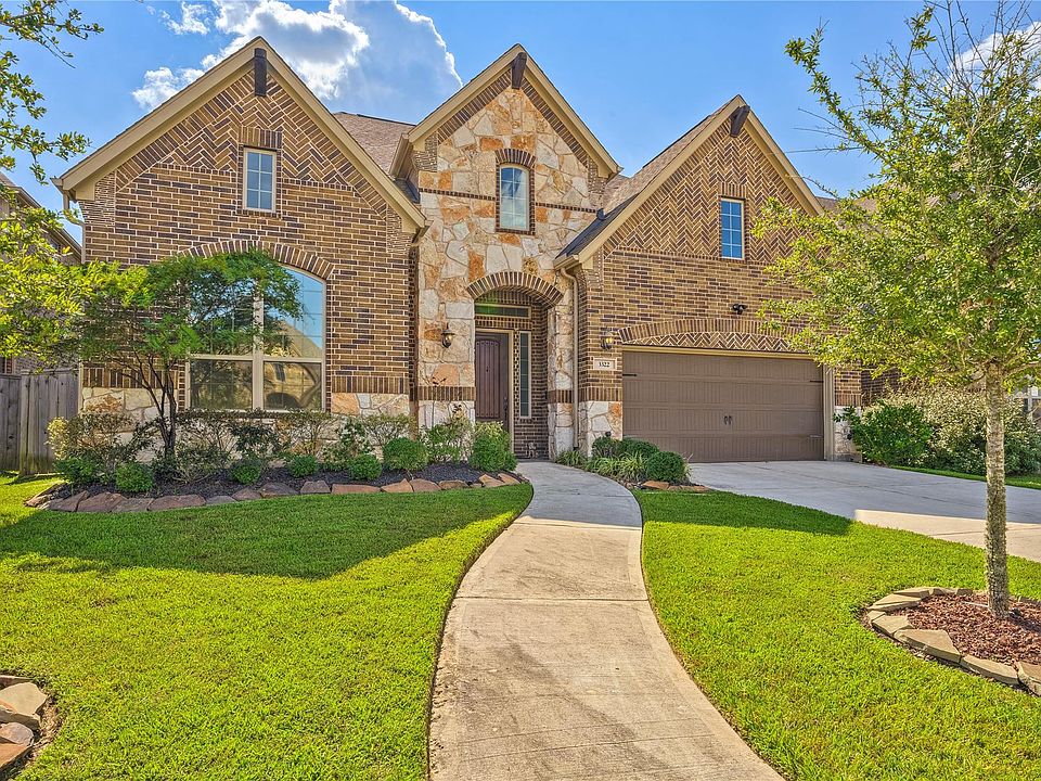1st image of 3322 Pleasant Hollow Ln