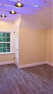 Rented by Owner | media 17