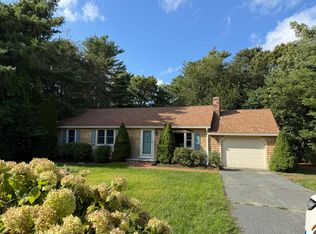 12 Pine Ter, East Sandwich, MA 02537