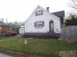 168 Davis St, Gwinn, MI 49849
