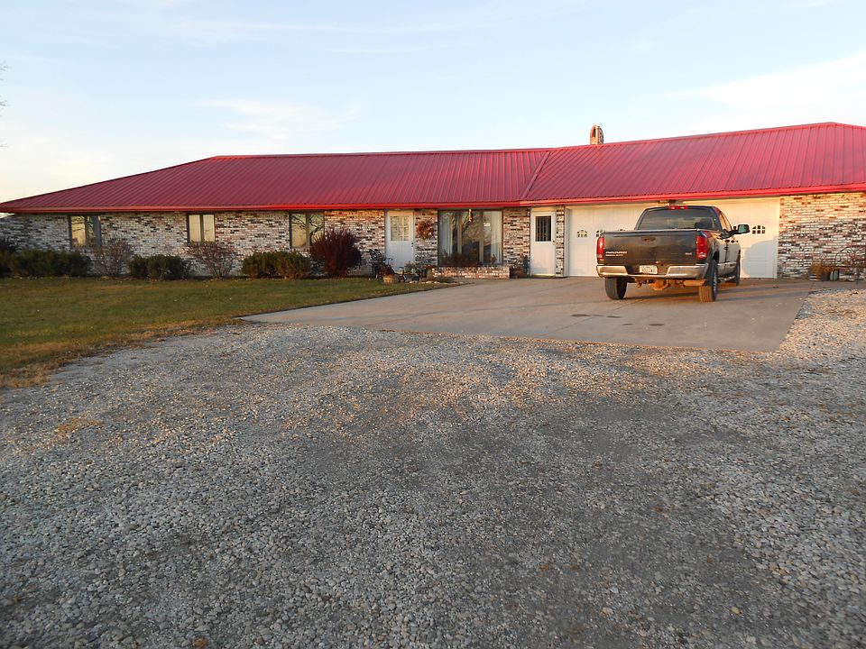1st image of 41072 Hutchings Ave
