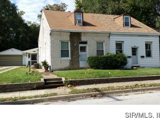 813 N 2nd St, Belleville, IL 62226