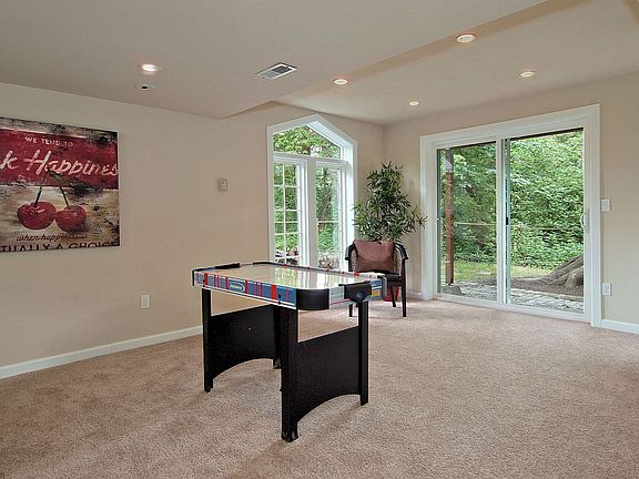 2nd image of 6734 S 112th Pl