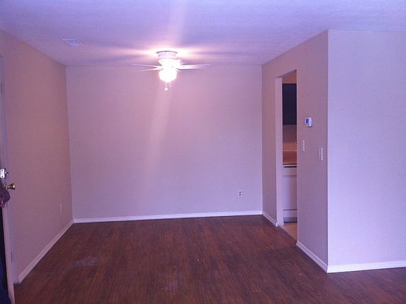 2nd image of 3415 McHenry Ave APT D11